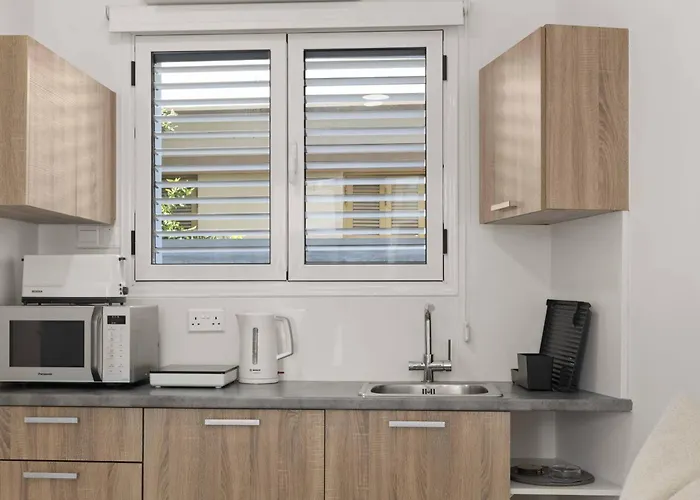 Apartment Phaedrus Living: Alkminis Seaside Verano