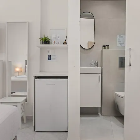 Phaedrus Living: Alkminis Seaside Verano Apartman