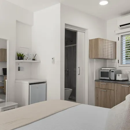 Phaedrus Living: Alkminis Seaside Verano Apartman *